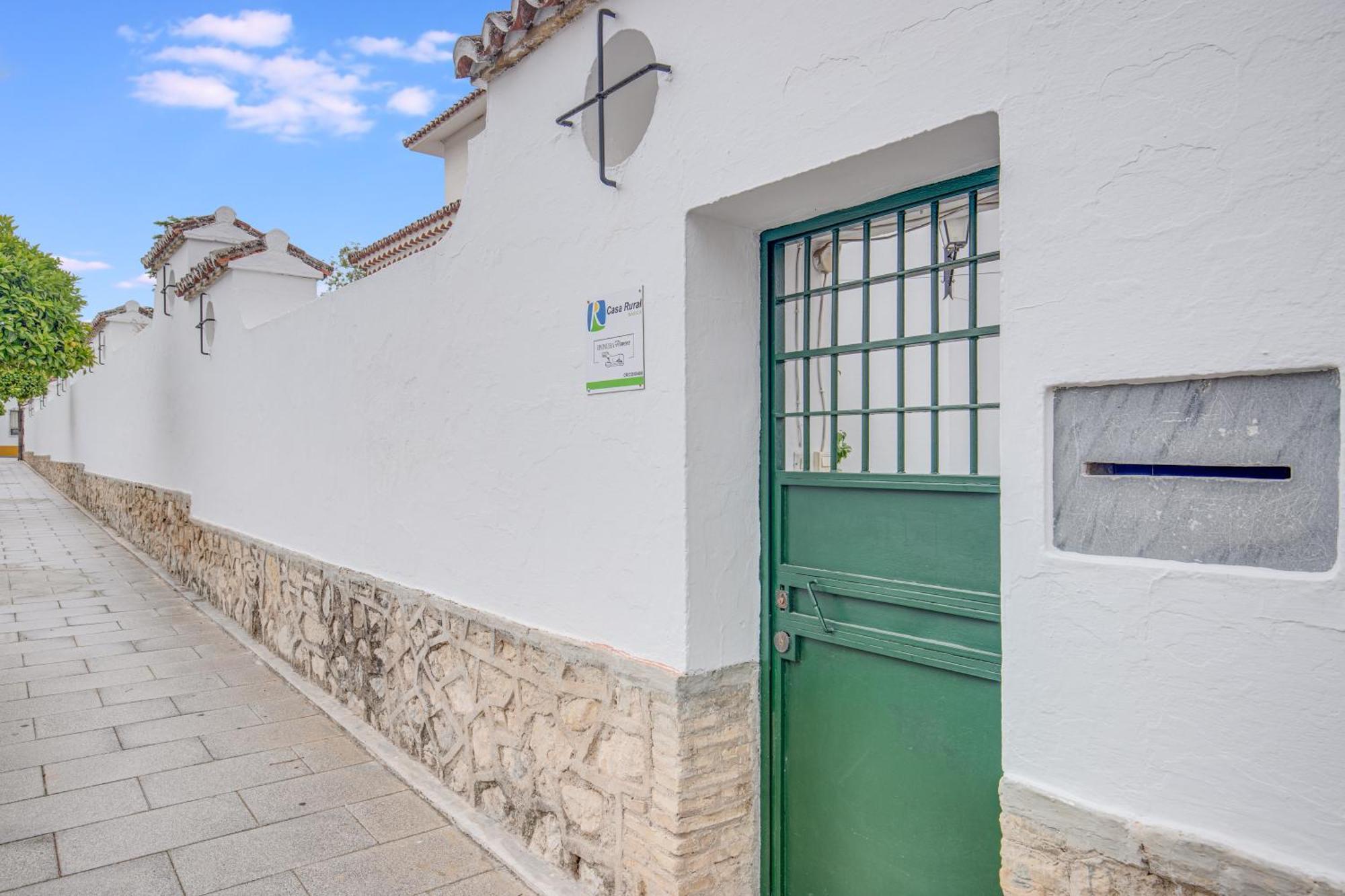 -Iponubahomes- Centrica Casa Con Jardin Y Chimenea 바에나 외부 사진
