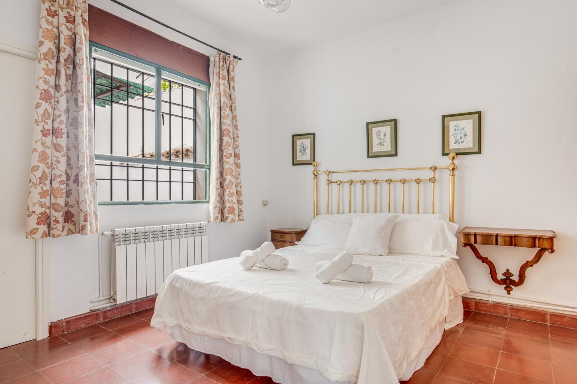 -Iponubahomes- Centrica Casa Con Jardin Y Chimenea 바에나 외부 사진